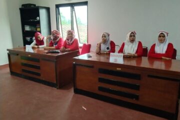 KEGIATAN LOMBA CERDAS CERMAT IBU KADER KEGIATAN LOMBA CERDAS CERMAT IBU KADER