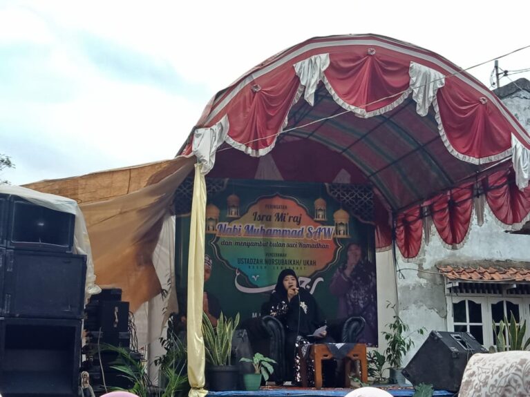 B294EE75-8E67-4C31-B233-CD37E95117E9