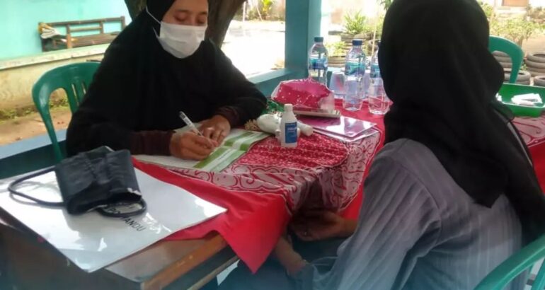 Kegiatan Posyandu Aster 2 Desa Caringin Kecamatan Legok, Tangerang Kegiatan Posyandu Aster 2 Desa Caringin Kecamatan Legok, Tangerang